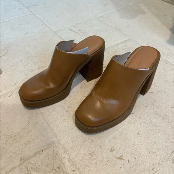 Universal Thread Block Heel Mule - size 8 - Picture 9 of 10